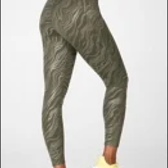 FABLETICS WOMAN DEFINE HIGH WAISTED RANGER GREEN LEGGING - Picture 2 of 6